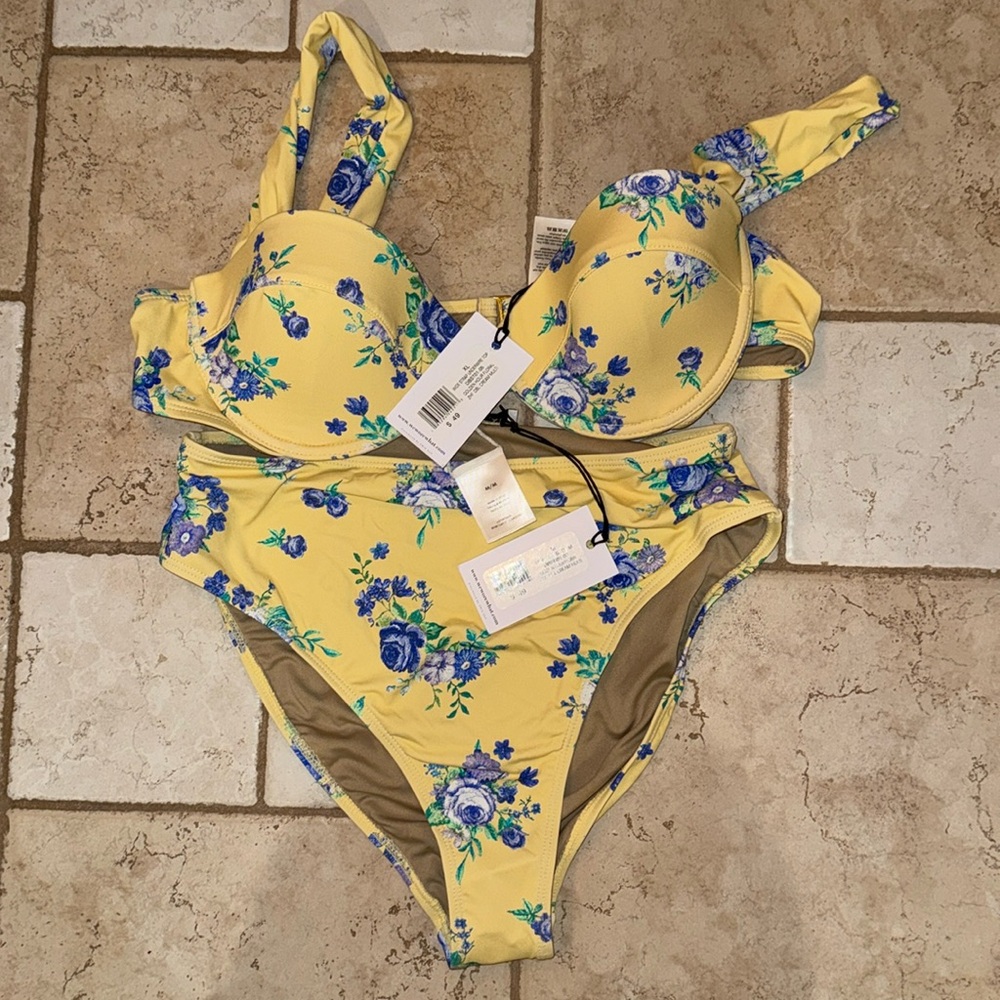 NWT We Wore What Bikini